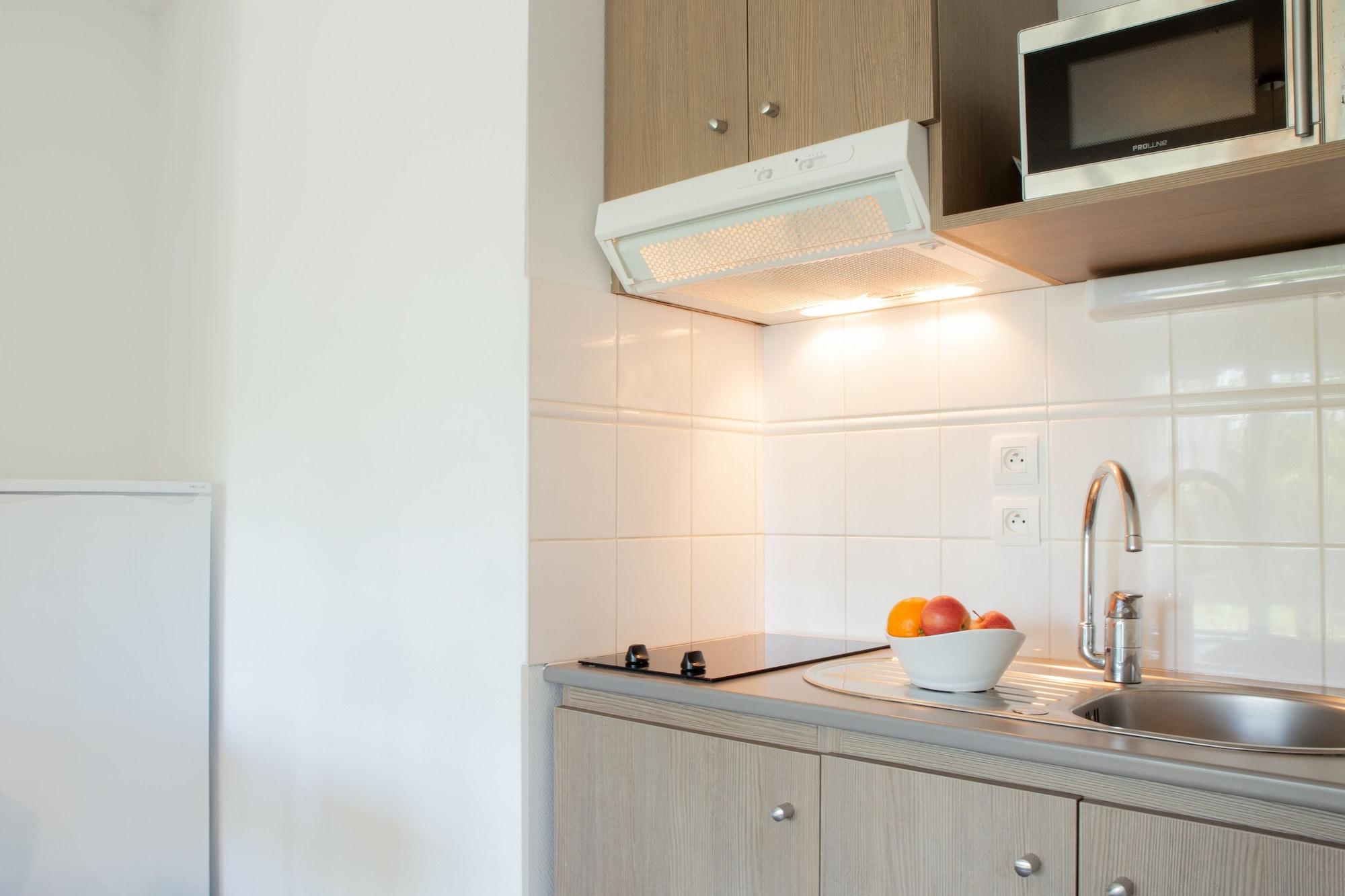 Comfort Aparthotel Cannes Mandelieu Bagian luar foto
