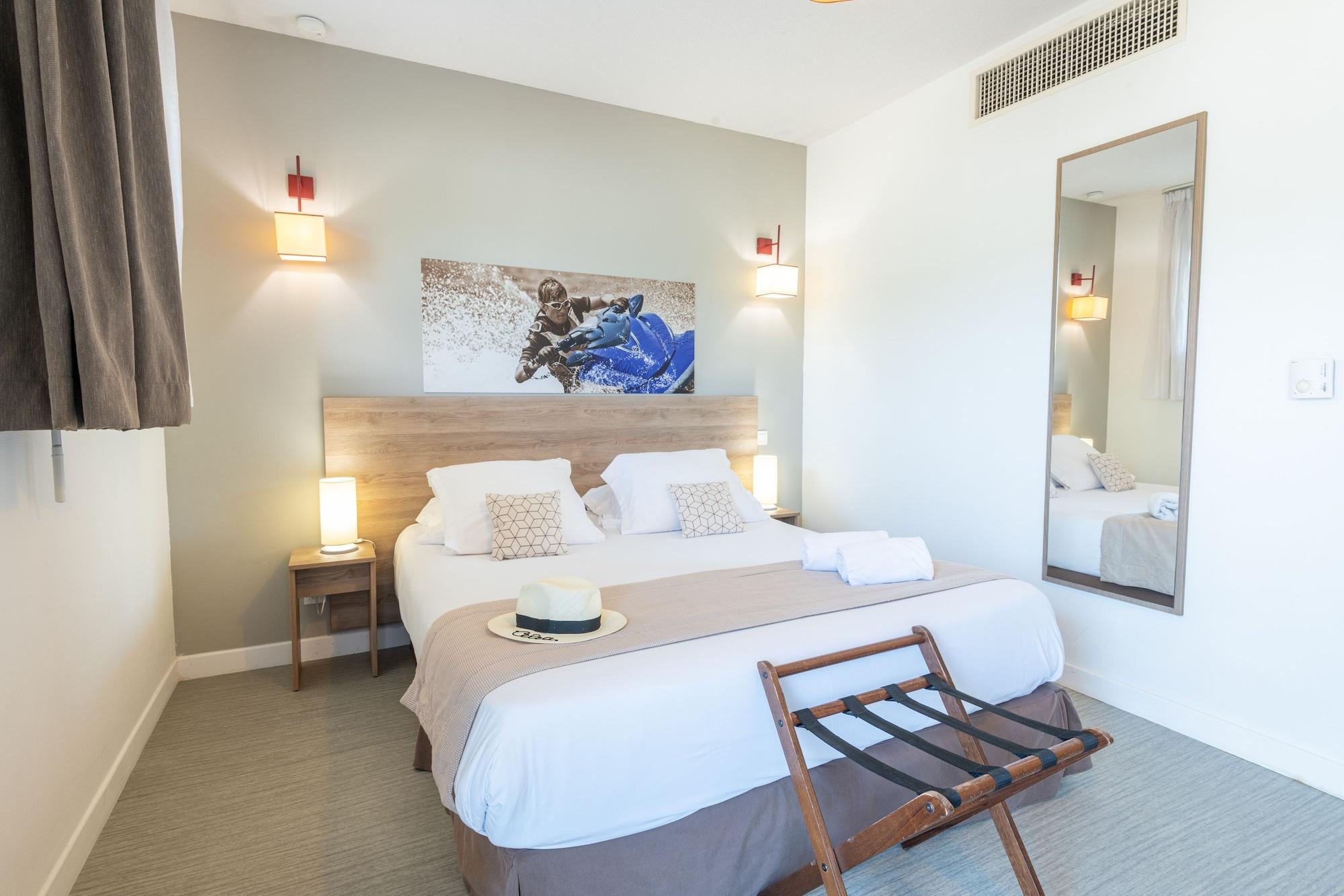 Zenitude Hotel-Residences Cannes Mandelieu Confort Bagian luar foto