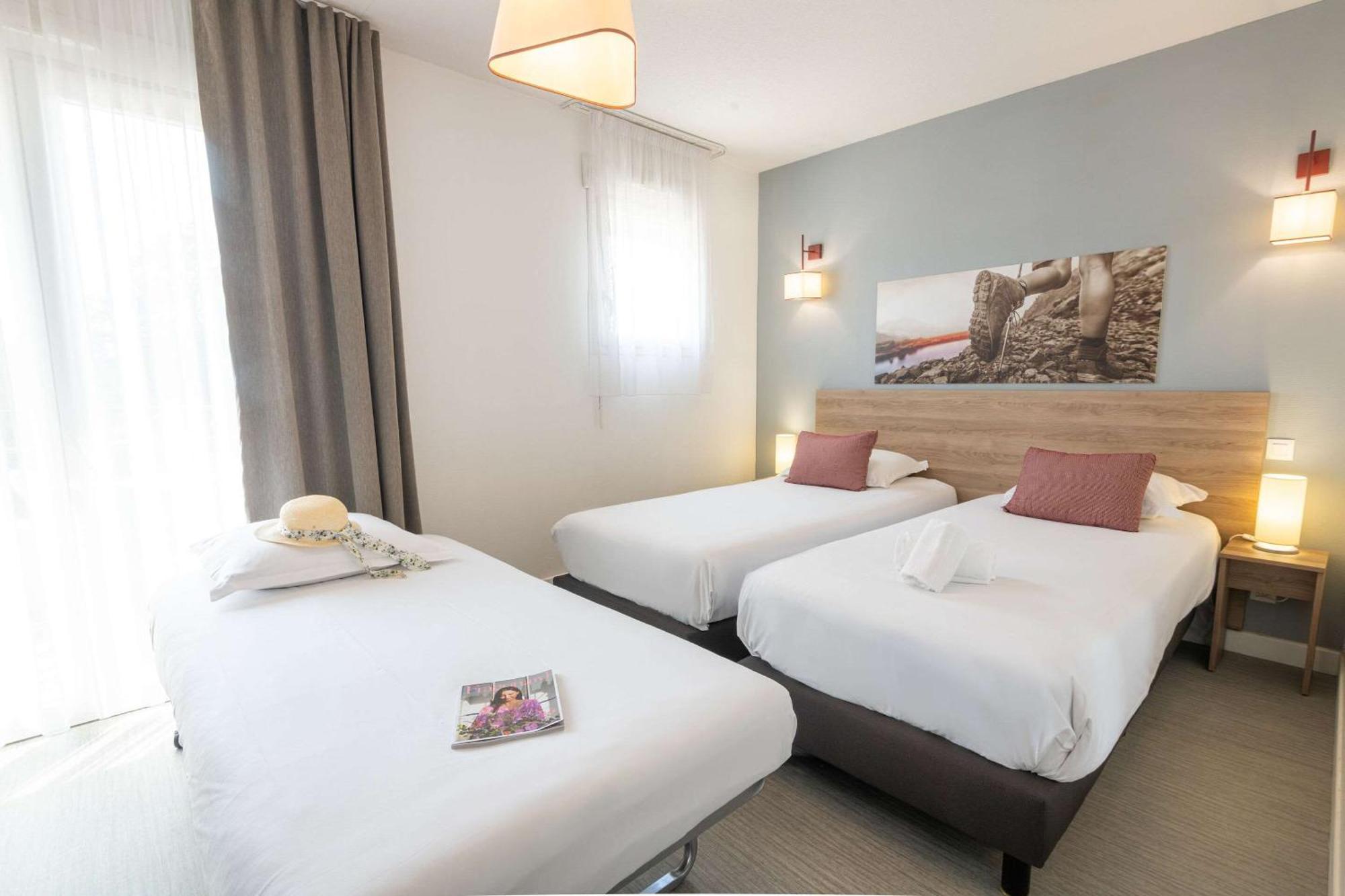 Comfort Aparthotel Cannes Mandelieu Bagian luar foto